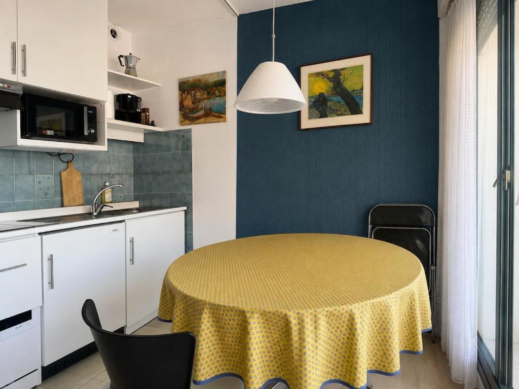 Menton, Superbe studio à deux pas de la mer