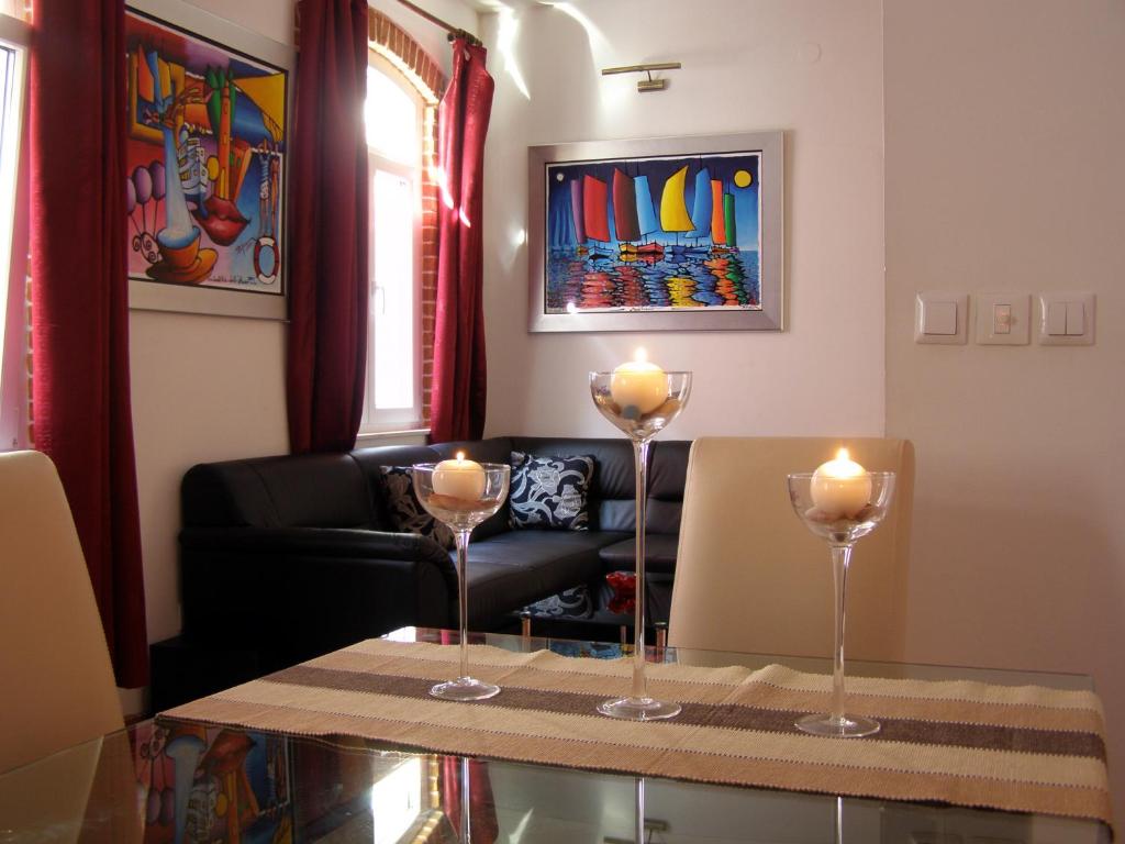 Istumisnurk majutusasutuses Split Artistic Apartments