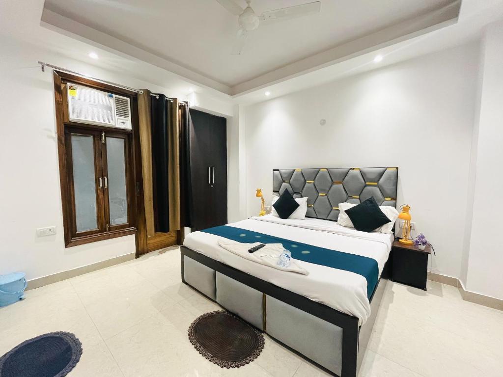 Hotel Sevan - malviya nagar در دهلی نو