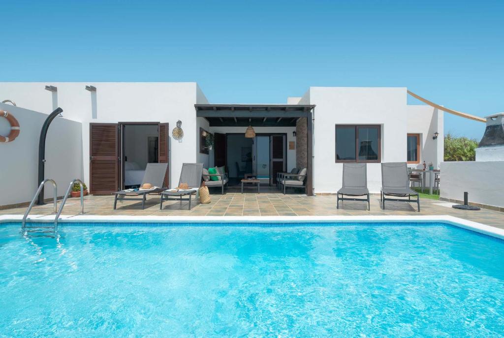 Villa Yasmina by Optima Villas