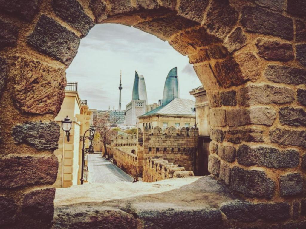 KING Old City Hostel در باکو