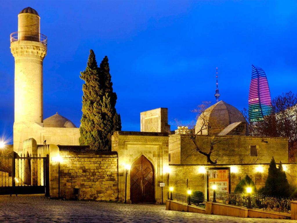 فضای داخلی KING Old City Hostel در باکو - تصویر ۳