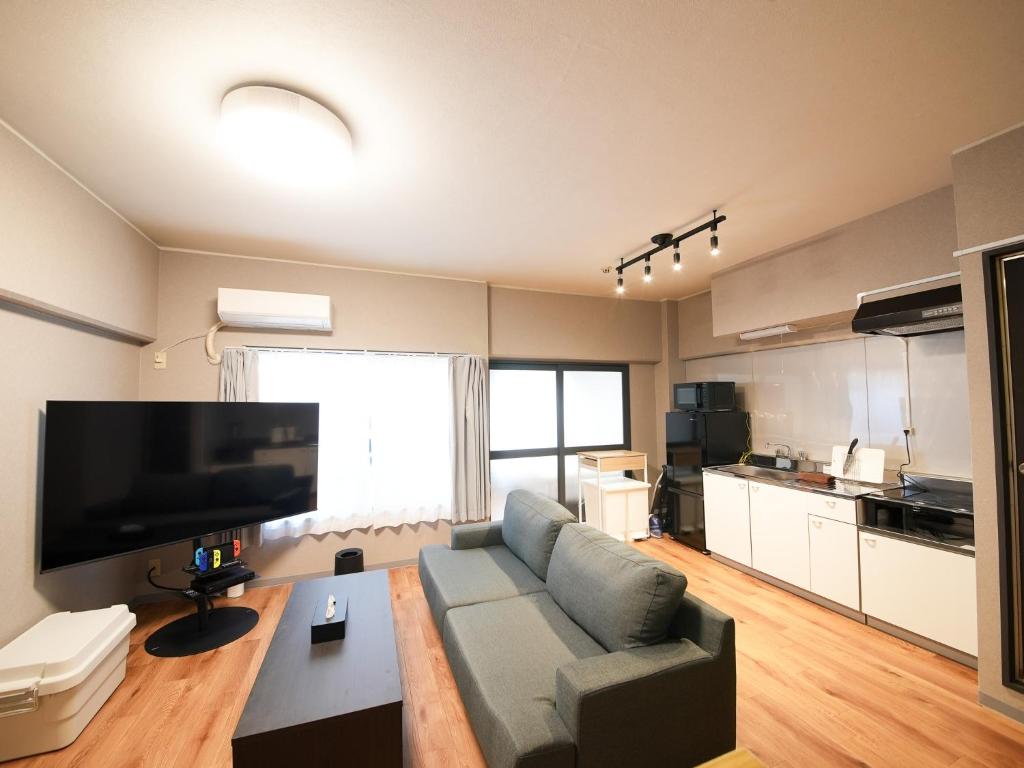 Tasone Stay OSAKA FYJ703
