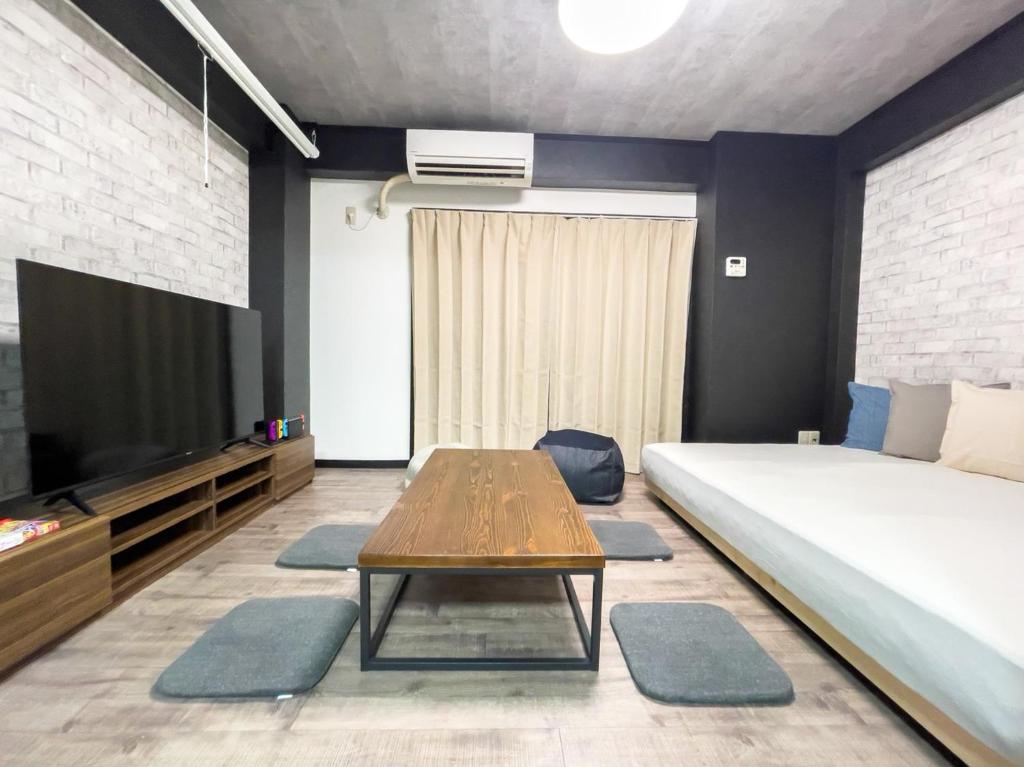 Tasone Stay OSAKA SG206