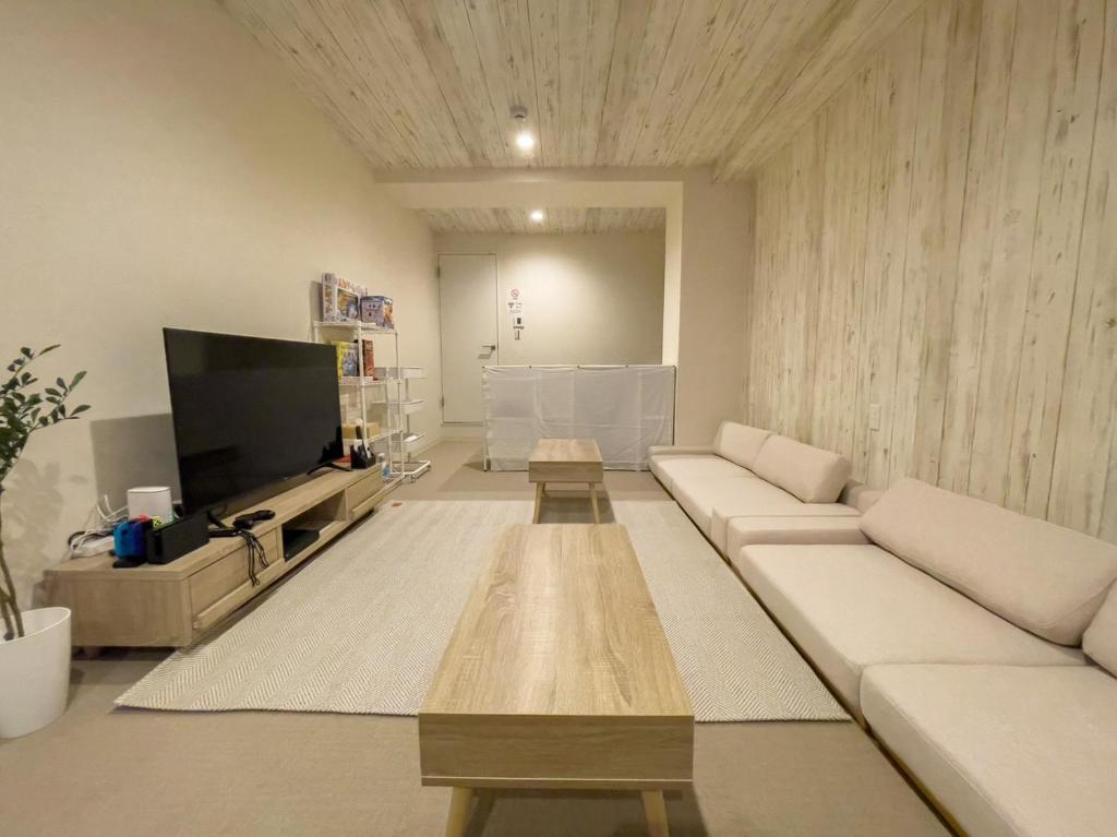 Tasone Stay OSAKA MC301