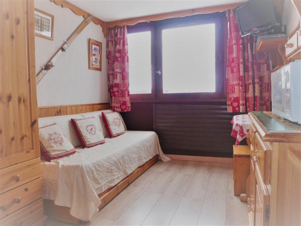 Résidence Le Palafour - Studio 2 personnes à Tignes au pied des pistes, des commerces, de l'ESF et de l'office du tourisme dans le quartier du lac. Appa MAE-2160