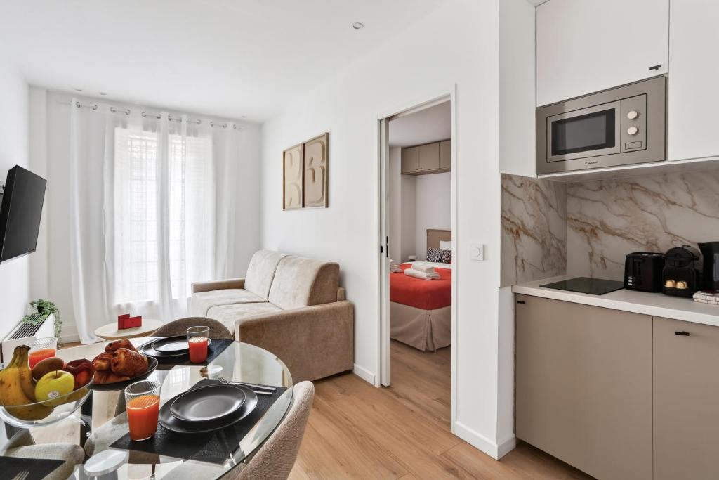 Branded New - Well Designed - 1BR Apt in Paris 20
