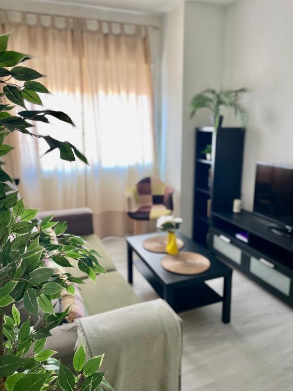 Apartamento Liru Bormujos, a 5 minutos de Sevilla - Housity