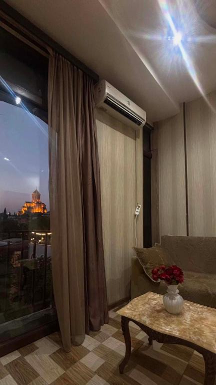 فضای داخلی Hotel New Royal در تفلیس - تصویر ۳