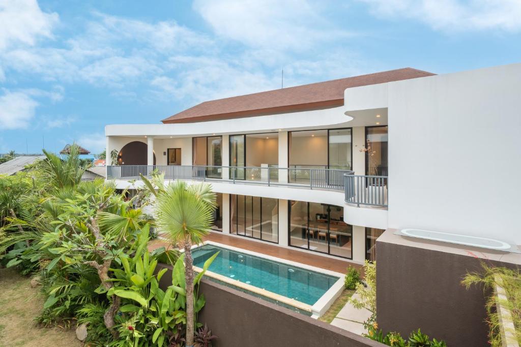 Modern 3BR Villa Private Pool Serangan Beach در بالی