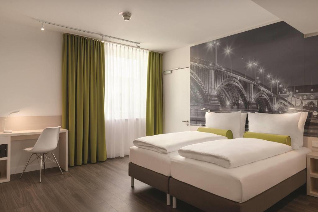 Super 8 by Wyndham Mainz Zollhafen, Mainz