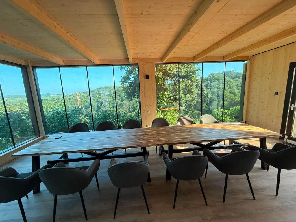 Ferienhaus Maximilian, Ideal für Gruppen & Familien mit eigenem Weinverkostungshaus