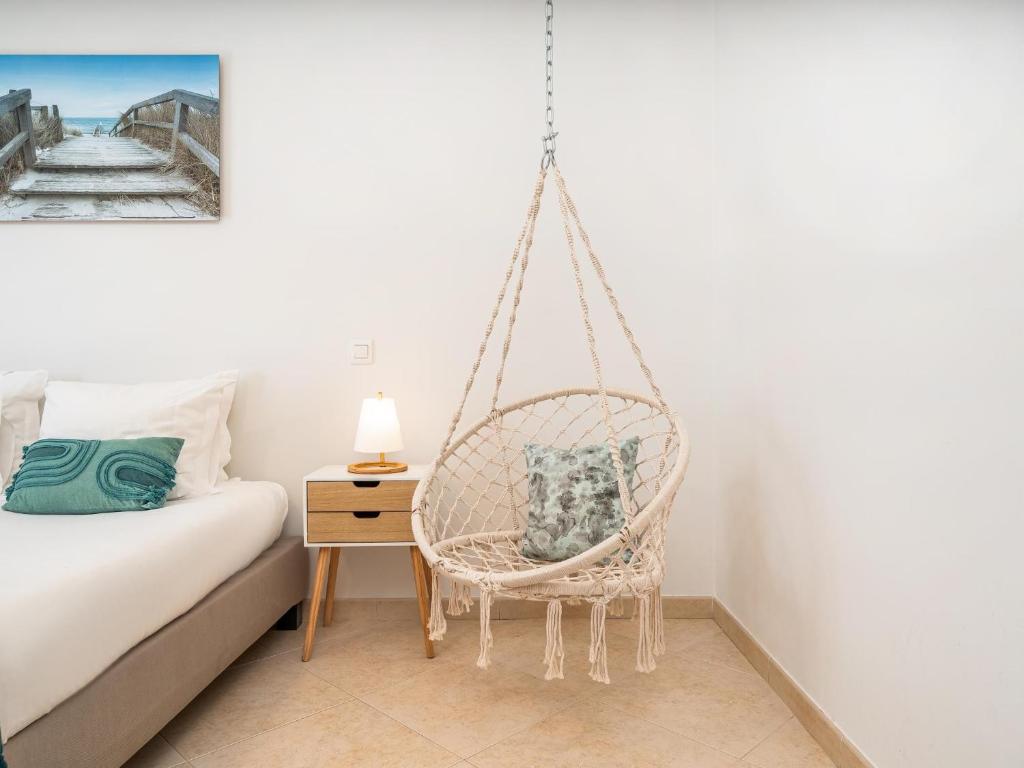 Spacious Stylish Apartment near Lagos Centre #2024