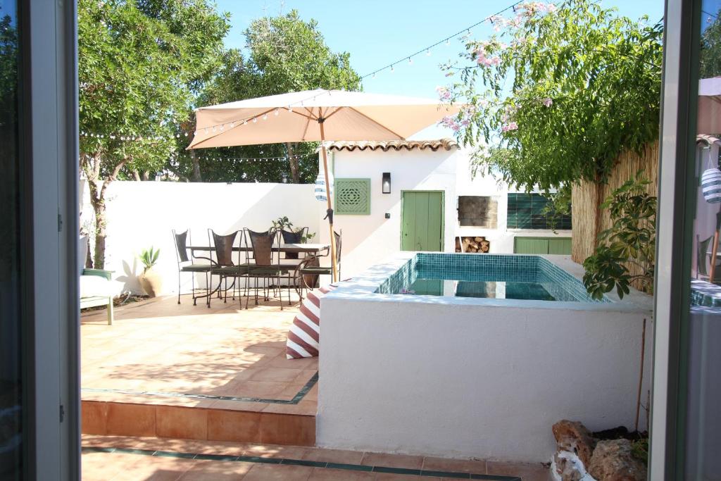 Casa Al-patio - Guia, Algarve