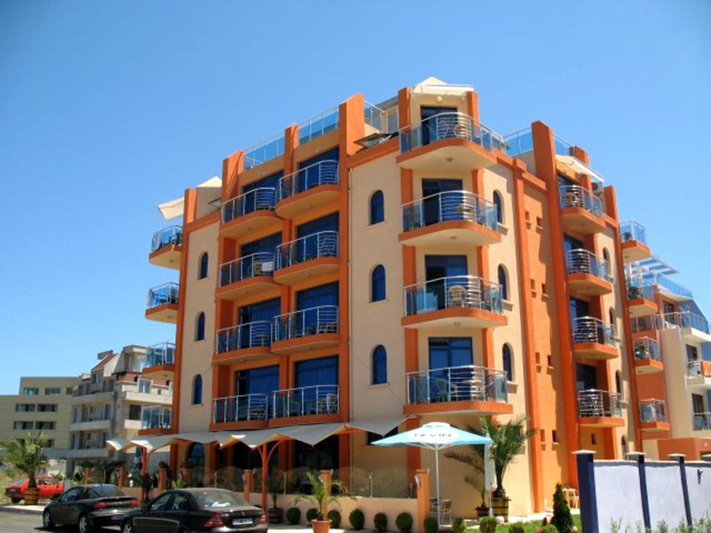 Budova, kde se hotel nachází