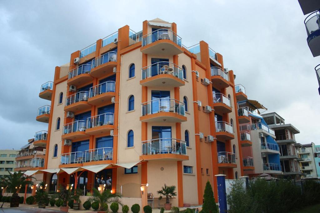 Budova, kde se hotel nachází