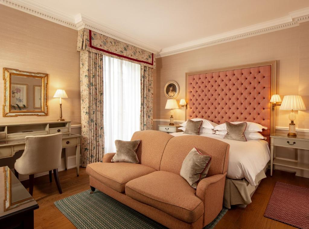 Cliveden House - an Iconic Luxury Hotel - 