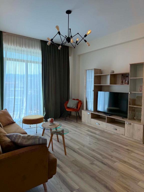 Sol's M2 White Modern Apartments