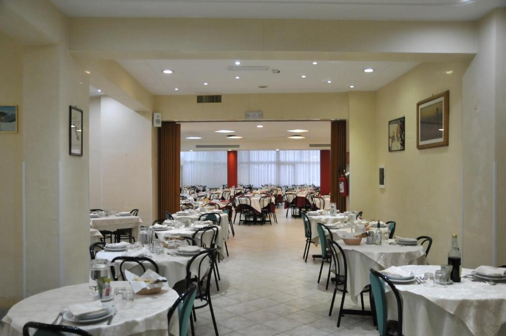 Restaurace v ubytování Hotel Casa Tra Noi