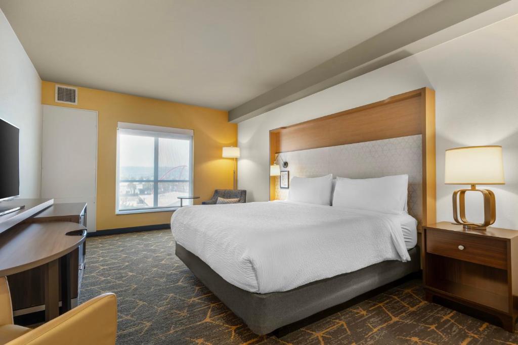 Holiday Inn Oakland Airport, an IHG Hotel - 