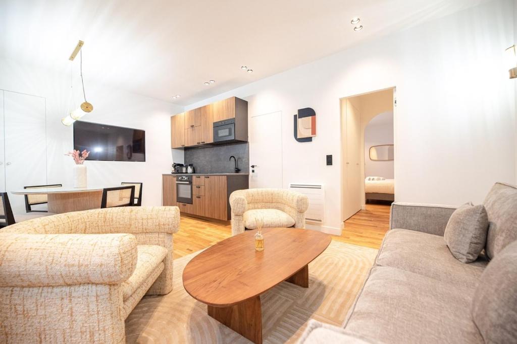 Stylish Flat in East Paris