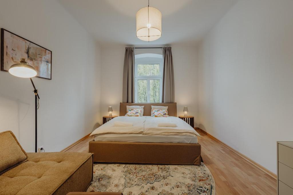 Charmanter Altbau im Herzen von Linz mit Self-Checkin, WLAN und 2 getrennten Schlafzimmern