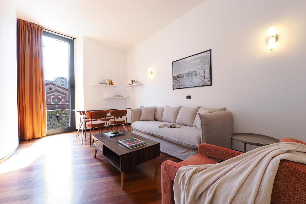Contempora - Interior 900 2nd Floor - Duomo - Missori
