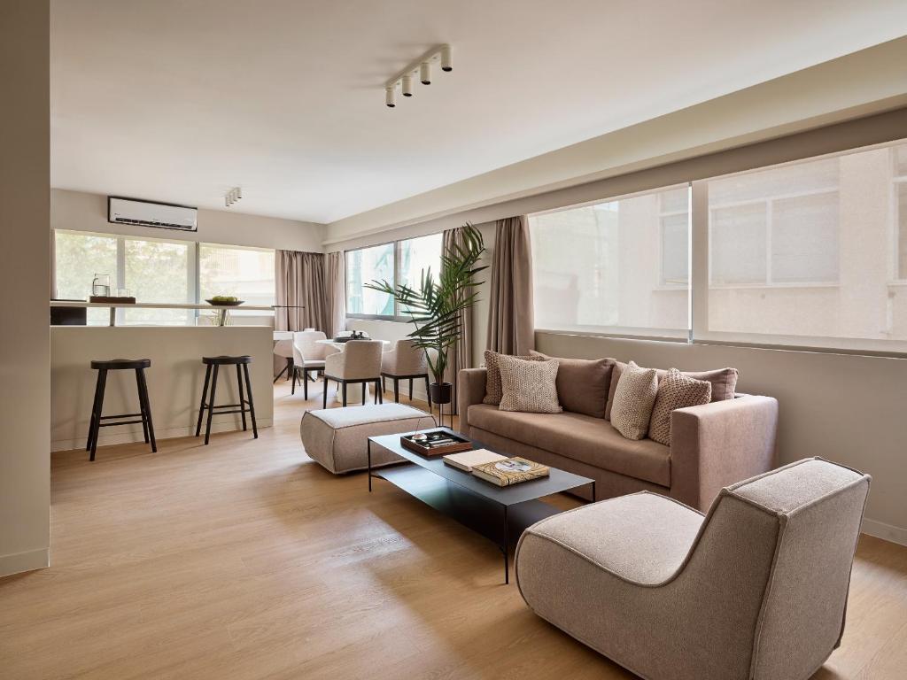 Momo Suites, Acropolis by Aura Homes