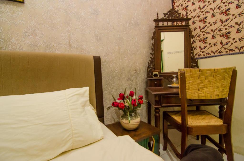 Pendopo Andari Homestay - Deluxe Room