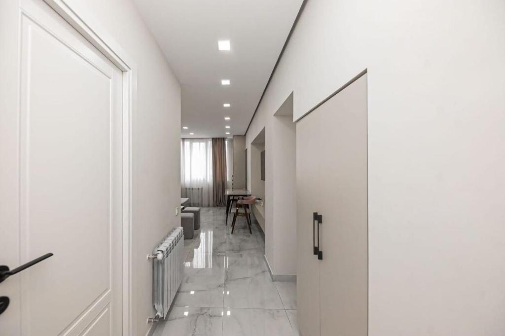 فضای داخلی Crea apartment Vardanants در ایروان - تصویر ۳