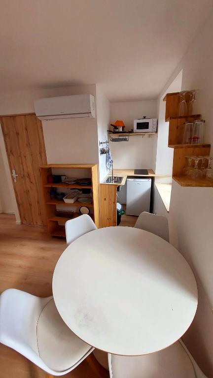 Large Private Room Near Colmar Center with Free Public Parking – photo 15
