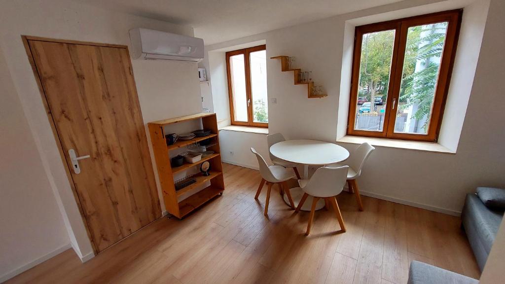 Large Private Room Near Colmar Center with Free Public Parking – photo 17