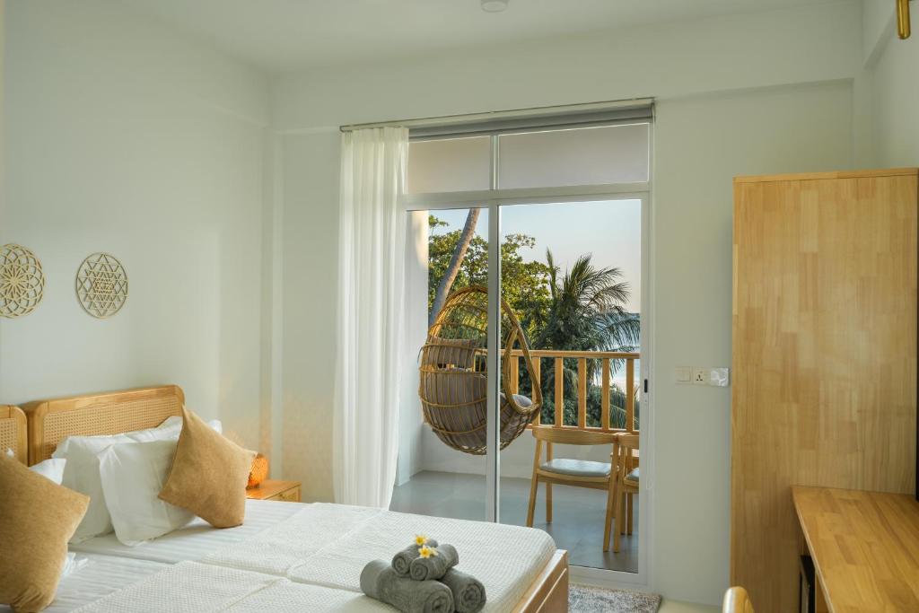 La Plage Maldives - View 6