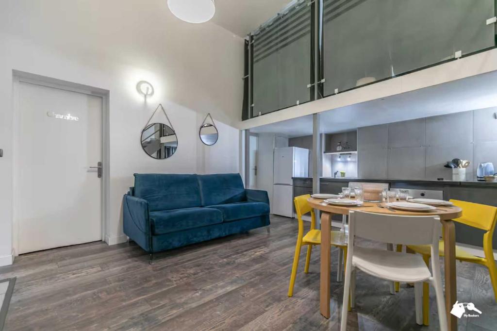 Duplex apartment 2BDR 6P - Center of Paris