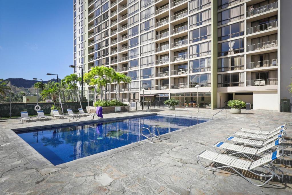 Aston Waikiki Sunset - Housity