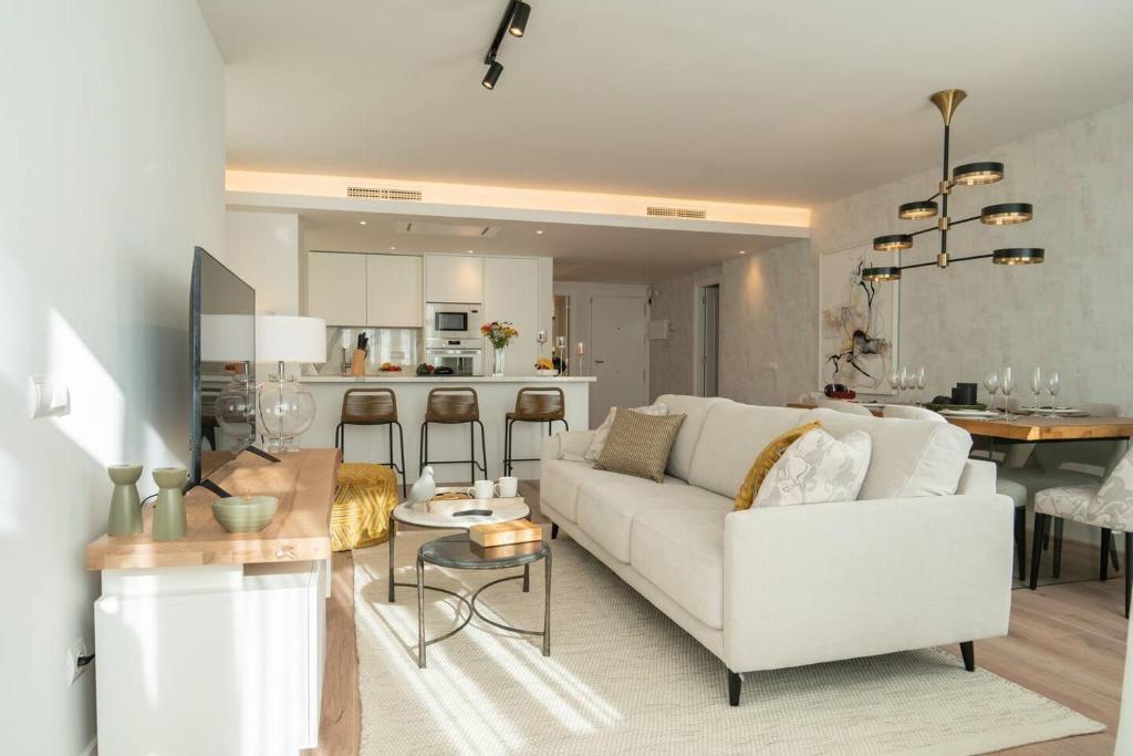 Frontline Beach City Apartment - Eb4A