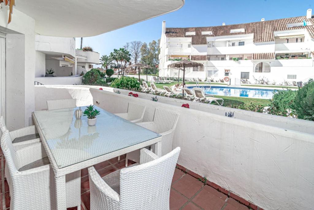 Eld41- Prime Location, Pool Views And Evening Sun