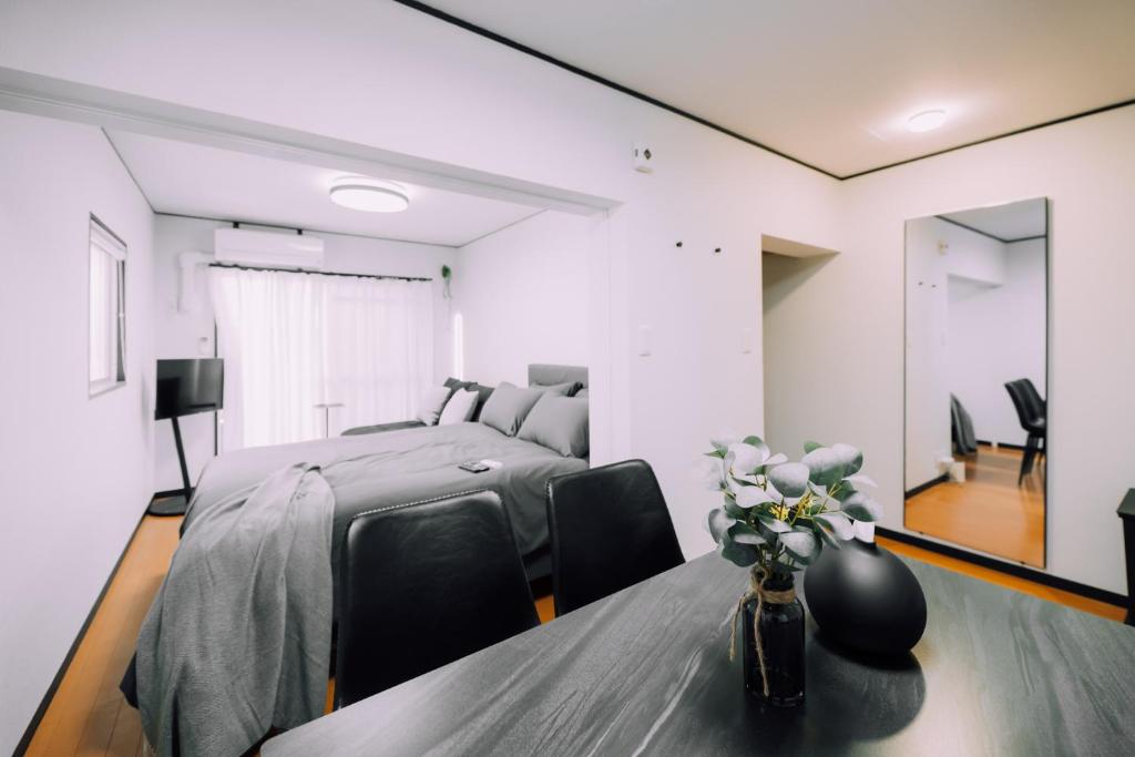 102 Fukuoka Nakasu Stay 1BR with Private Garden