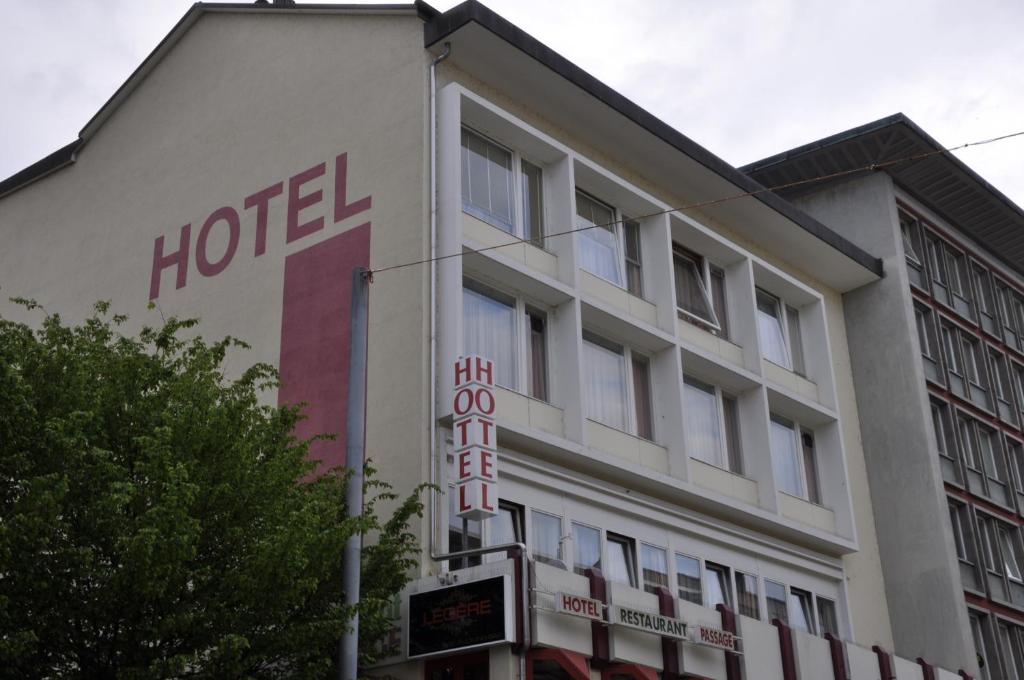 Budova, kde se hotel nachází