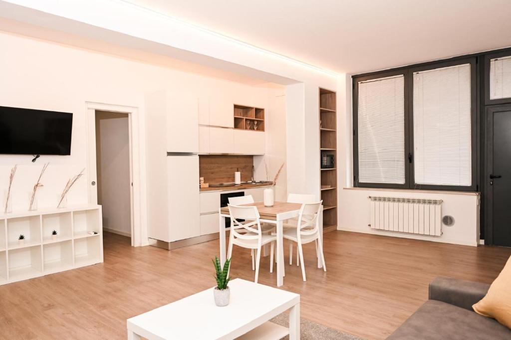 Smart & New, Two-Room Apartment Near Linate