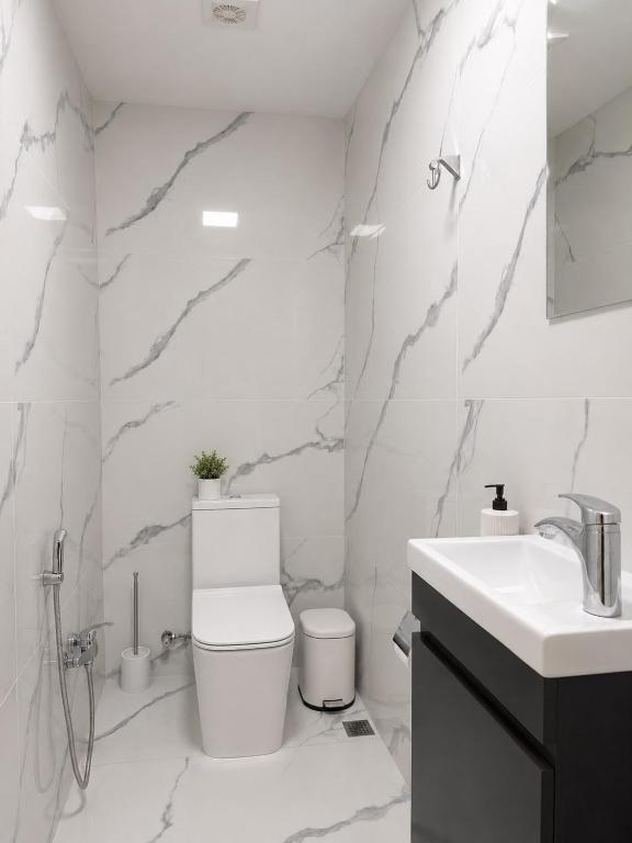 امکانات Luxury Apartment in Central Khatai - تصویر ۴