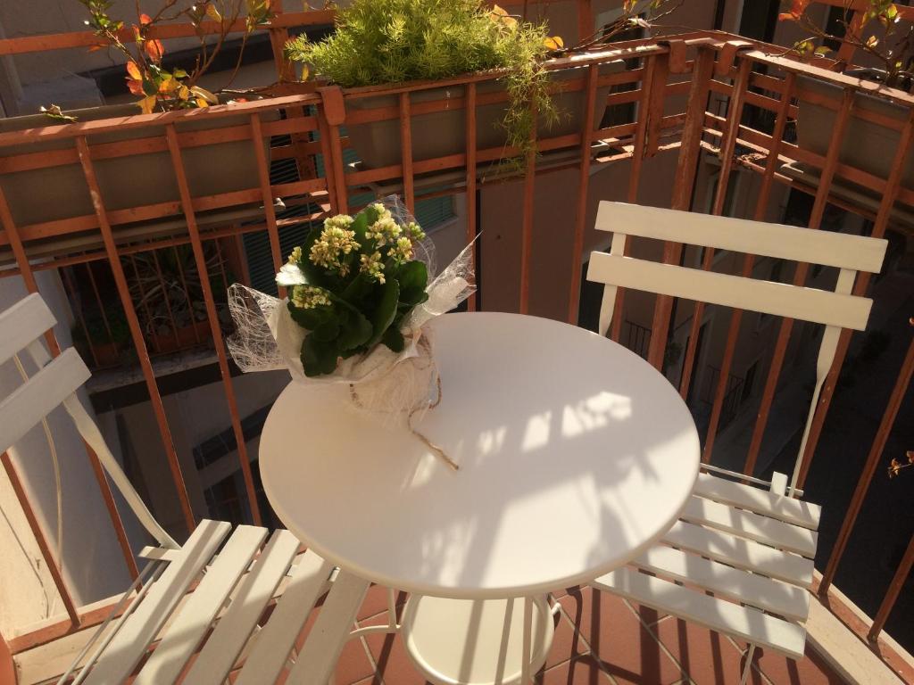 Balkón nebo terasa v ubytování Fleur Blanche