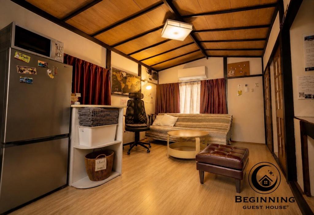 BEGINNING GUEST HOUSE, ビギニングの宿 - Authentic Japanese Renovated Stay, Airport Direct
