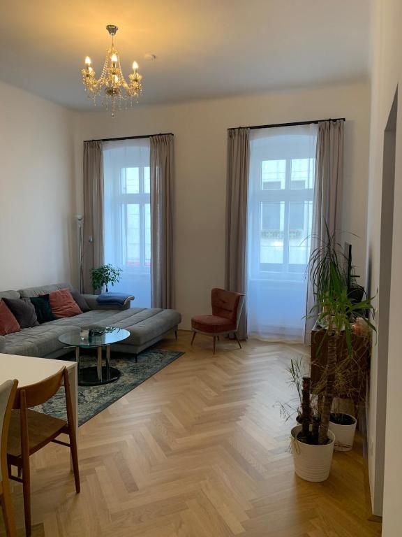 Vienna Heritage & Modern Comfort