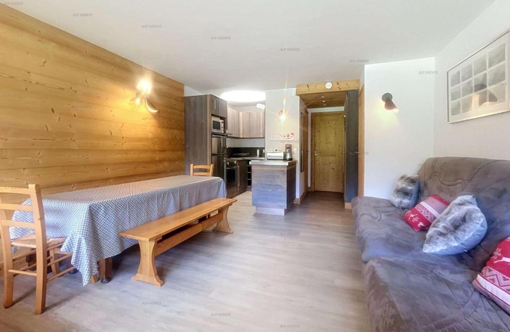 Résidence Les Ecrins - 3 Pièces 6/7 pers - WIFI - LES ECRINS - 202EC - PLAGNE CENTRE MAE-9314