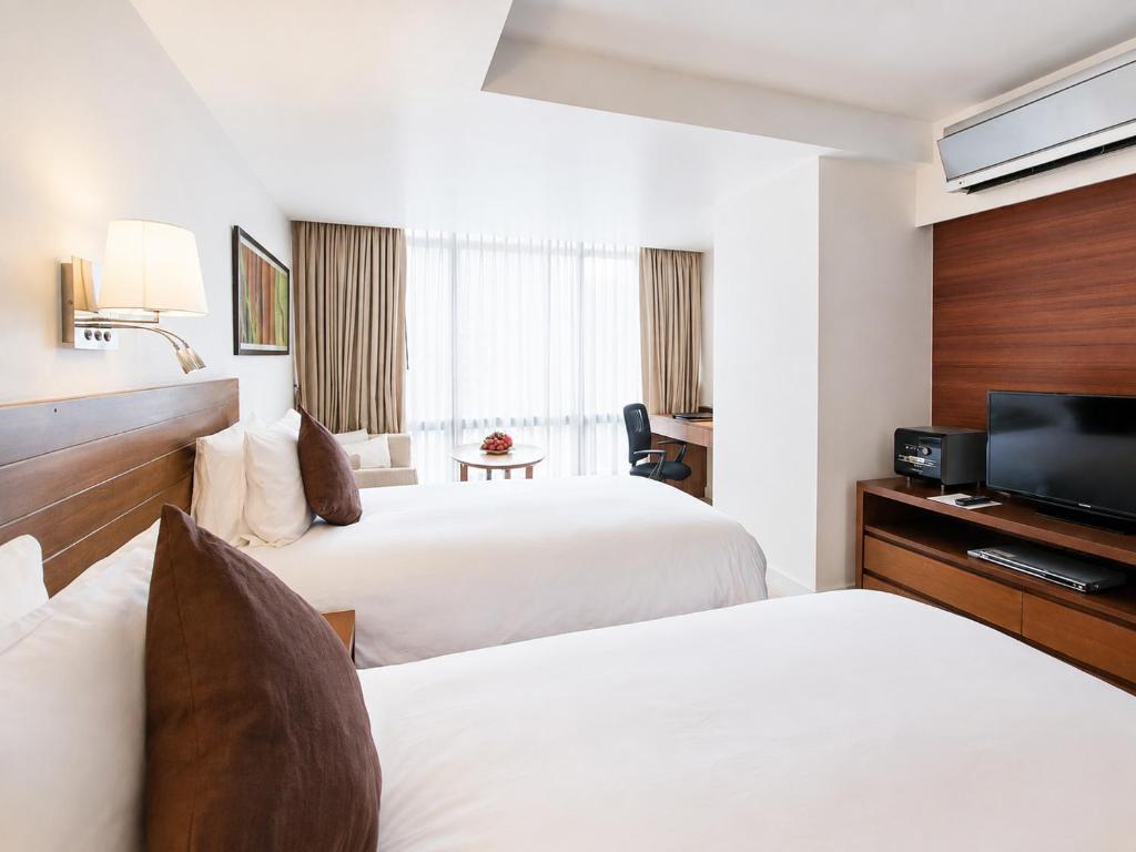 Oakwood Residence Sukhumvit 24 - 