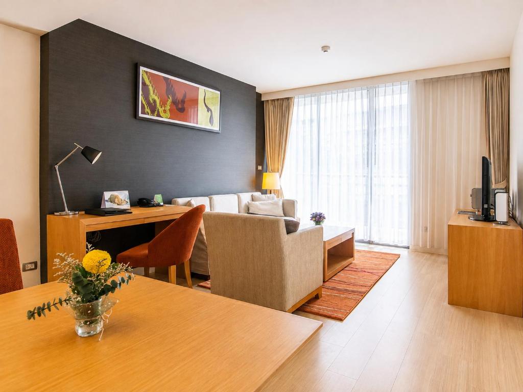 Oakwood Residence Sukhumvit 24 - 