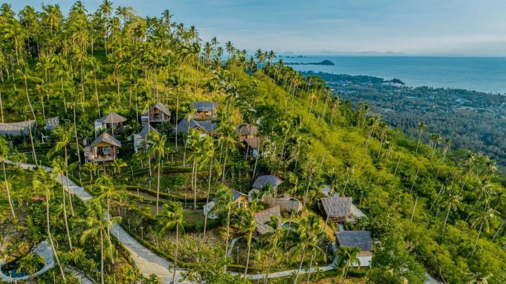 RoomQuest THEVA Resort Residence Koh Samui in Koh Samui