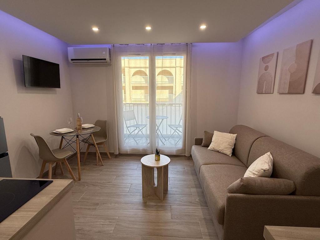 Studio à Saint-Aygulf - plages et commerces à pied