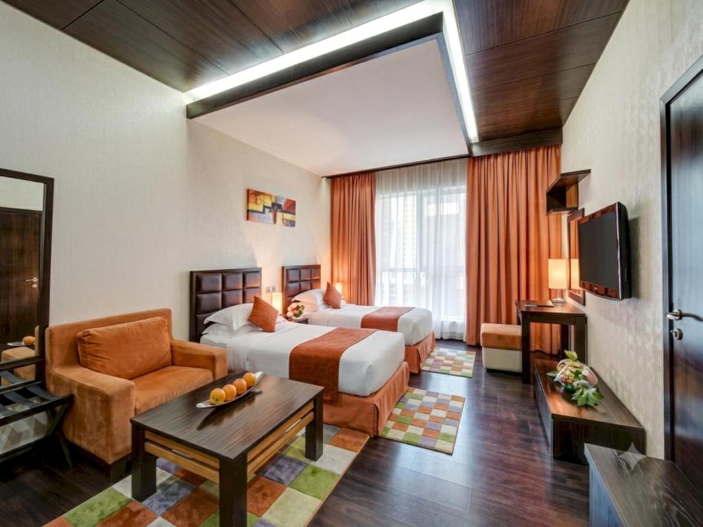Marina View Deluxe Hotel Apartment - 